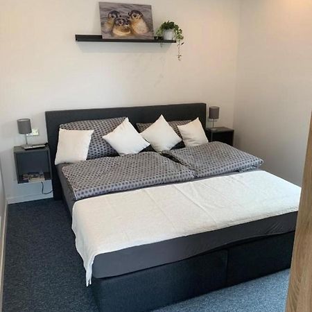 Sligter Waterstromen Apartment Krummhoern Luaran gambar